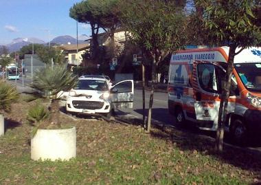 <b>INCIDENTE.</b> Lauto dopo limpatto 