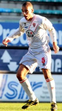 <b>DIFENSORE</b> Gianluca Freddi    