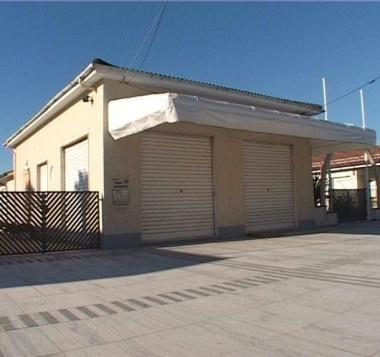 «Impossibile aprire per guadagnare 5 euro al giorno»