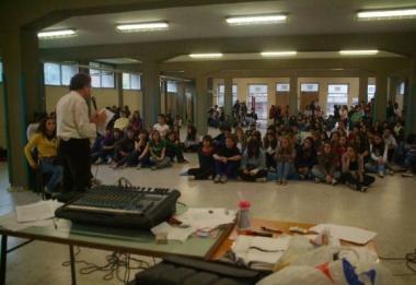 Studenti e docenti in assemblea e in corteo 