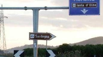 Fine strada quattro corsie