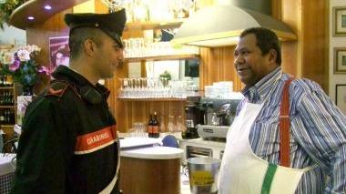 PISA. Giuseppe Di Rosa (nella foto) è un carabiniere di quartiere. Pattuglia la ...