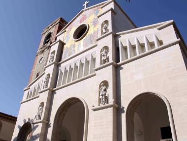 <b>DIOCESI.</b> S. Paolino: anche la chiesa d&agrave; il suo contributo 