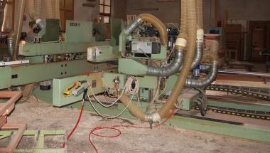 Linterno del capannone della falegnameria Castelli a Spignana 