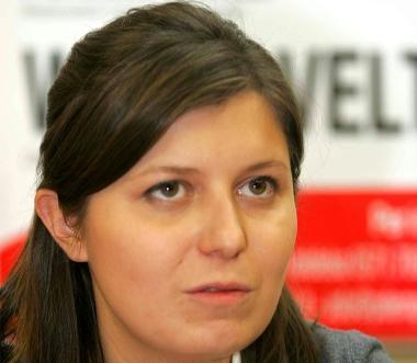 Brenda Barnini 