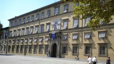 La facciata di Palazzo Ducale, sede della Provincia