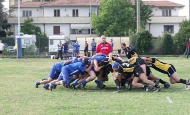 Gialloblù a valanga: 33-0 Ora sono al quarto posto