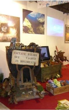 Lo stand realizzato dalla delegazione elbana alla fiera milanese
