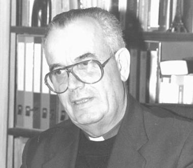 Don Manfredo Caroli 