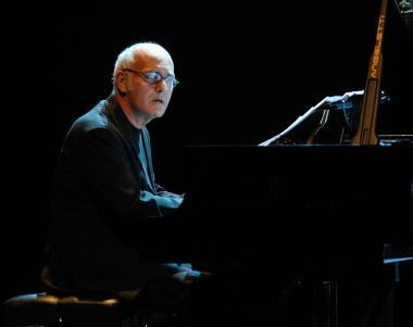 Ludovico Einaudi in concerto stasera al Politeama    