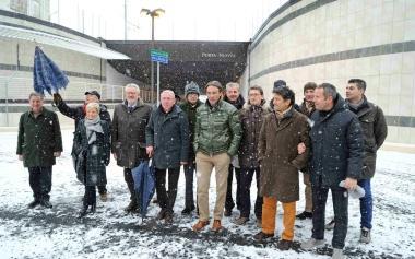 Il sindaco e la giunta davanti al sottopasso di Porta Nuova 