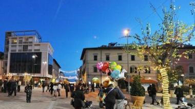 Niente mongolfiera in corso Matteotti a Cecina