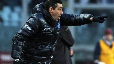 Alfredo Aglietti detta le indicazioni ai suoi