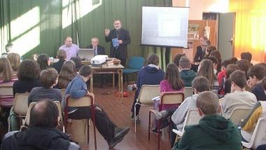 Attivo l'impianto fotovoltaico sul tetto delle scuole di Tresana