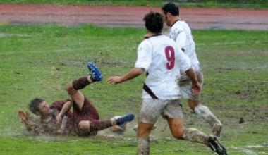 Salta il recupero di Pontedera-Bagnolese. Campo indisponibile: la gara slitta al 29