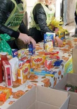 <b>COLLETTA </b>Arriva dal banco alimentare 