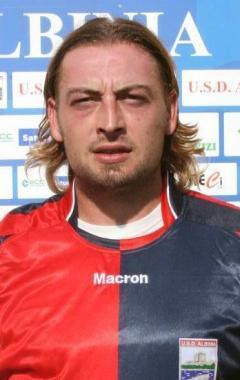 <b>BOMBER</b>. Yuri Magnani 