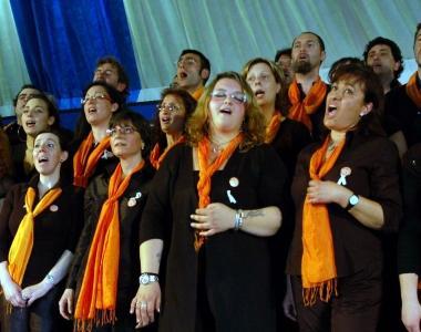 Un coro di musica gospel 