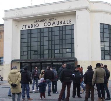 <b>STOP.</b> Bepi Pillon perplesso e lo stadio chiuso sabato scorso    