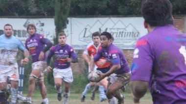 Ngawini in azione contro il Bayonne