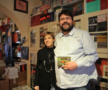 In alto i due bibliografi Walter Scancarello e Federica Depaolis; sopra Carnevale di sangue 