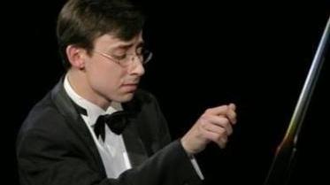 Il pianista Alexander Kobrin (foto di Loli Kantor)