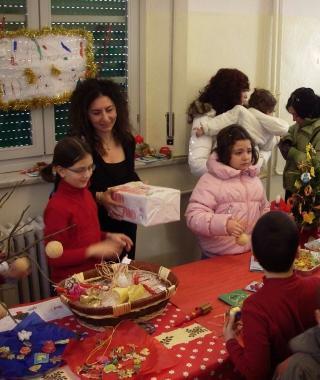 Tante iniziative nelle scuole elementari per le feste di Natale     