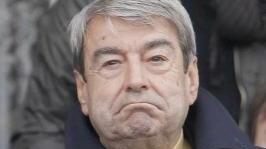 <b>PENSIERI. </b>Una curiosa espressione di Aldo Spinelli impegnato a potenziare il Livorno sul mercato di gennaio a destra: Cellerino e Danilevicius due attaccanti con la valigia pronta