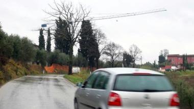 Gli abitanti di via Torribina a Cerreto protestano per la velocità delle auto