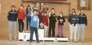 <b>FIDES. </b>Alcuni dei piccoli schermidori del circolo 