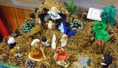Pastori di stoffa in mostra a Salivoli