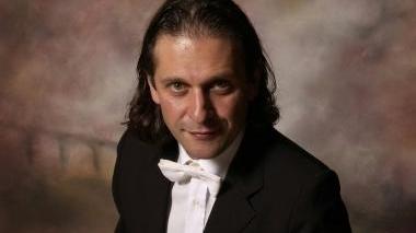 Il pianista Sandro Ivo Bartoli
