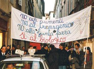 Caro mensa, delude la proposta del Comune di ridurre di 10 centesimi