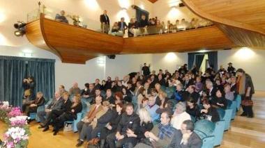 La sala del teatro Verdi di San Vincenzo
