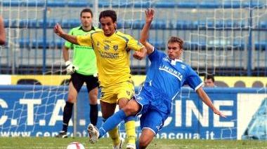 <b>NEL MIRINO. </b> L’attaccante del Frosinone Vincenzo Santoruvo piace al Livorno