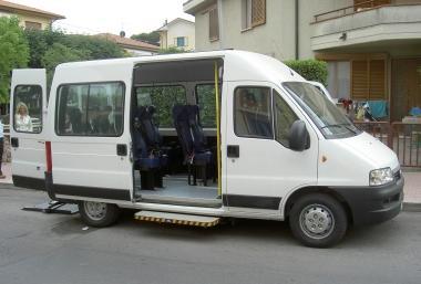 Pulmino per il trasporto dei disabili