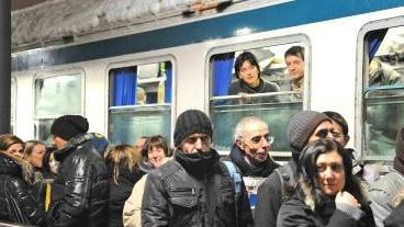 TRENI - ARRIVI E PARTENZE