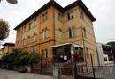 Una sartoria al Checchi