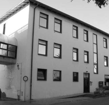 Le ex scuole Fucini a San Vincenzo  