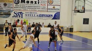 Una partita casalinga del Basket Cecina