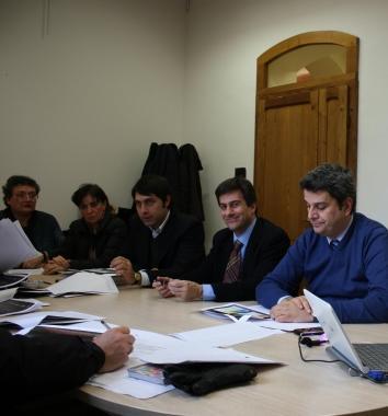 <strong>IL COMUNE </strong>recupera tasse evase Da sinistra il dirigente Festeggiato, il sindaco Bonifazi e l’assessore Borghi in conferenza stampa