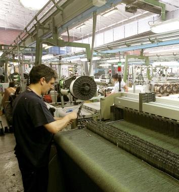 Unazienda tessile e Riccardo Matteini imprenditore della Vallata 