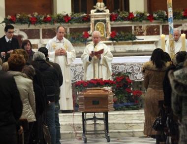 <b>LADDIO.</b> Un momento dei funerali di Andrea Orlandi 