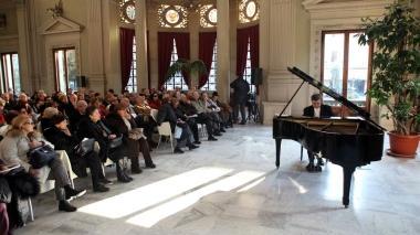 I due concerti di Capodanno nel Salone storico dell’Excelsior e nel Padiglione Regina del Tettuccio: il tradizionale augurio di buon anno offerto dalle Terme ai montecatinesi e agli ospiti