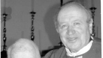 Don Mirio Coli parroco a Campo insieme alla madre Virginia morta a 105 anni