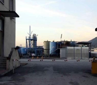 Vedute dellarea ex Enichem ad Avenza in corso di bonifica  