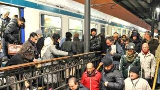 TRENI - ARRIVI E PARTENZE