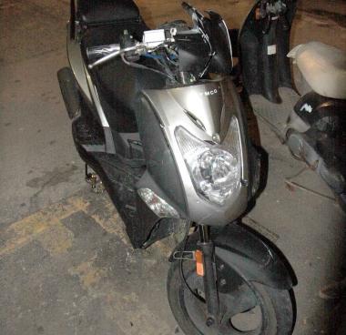 Lo scooter del ragazzo coinvolto nellincidente 