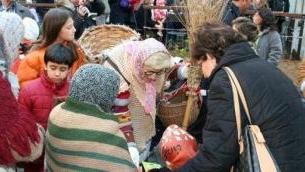 La Befana porta doni (archivio)