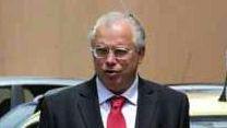 A sinistra Lucio Barani e sopra Stefano Mazzoni